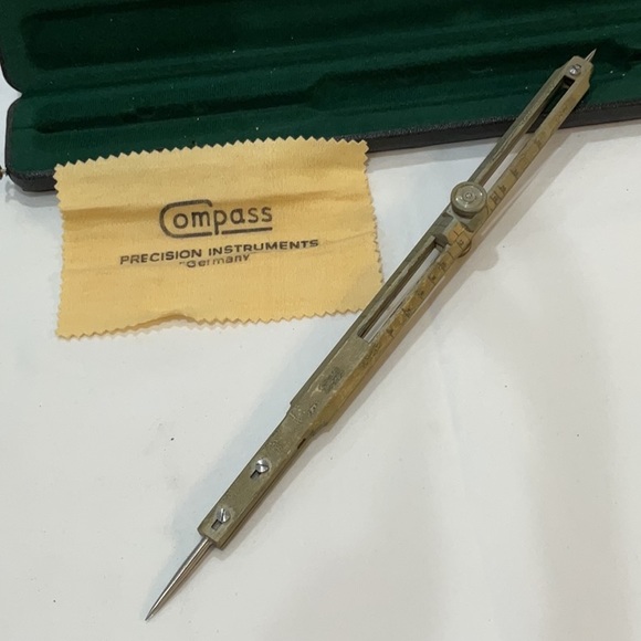 Three Architectural drawing measure & drawing tools lot - Picture 6 of 9